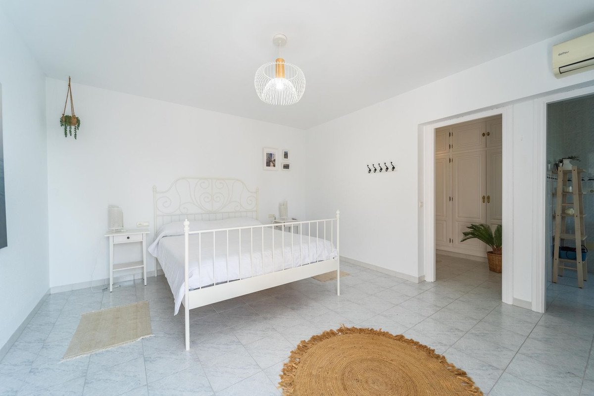 3 Bed Detached Villa in Calahonda