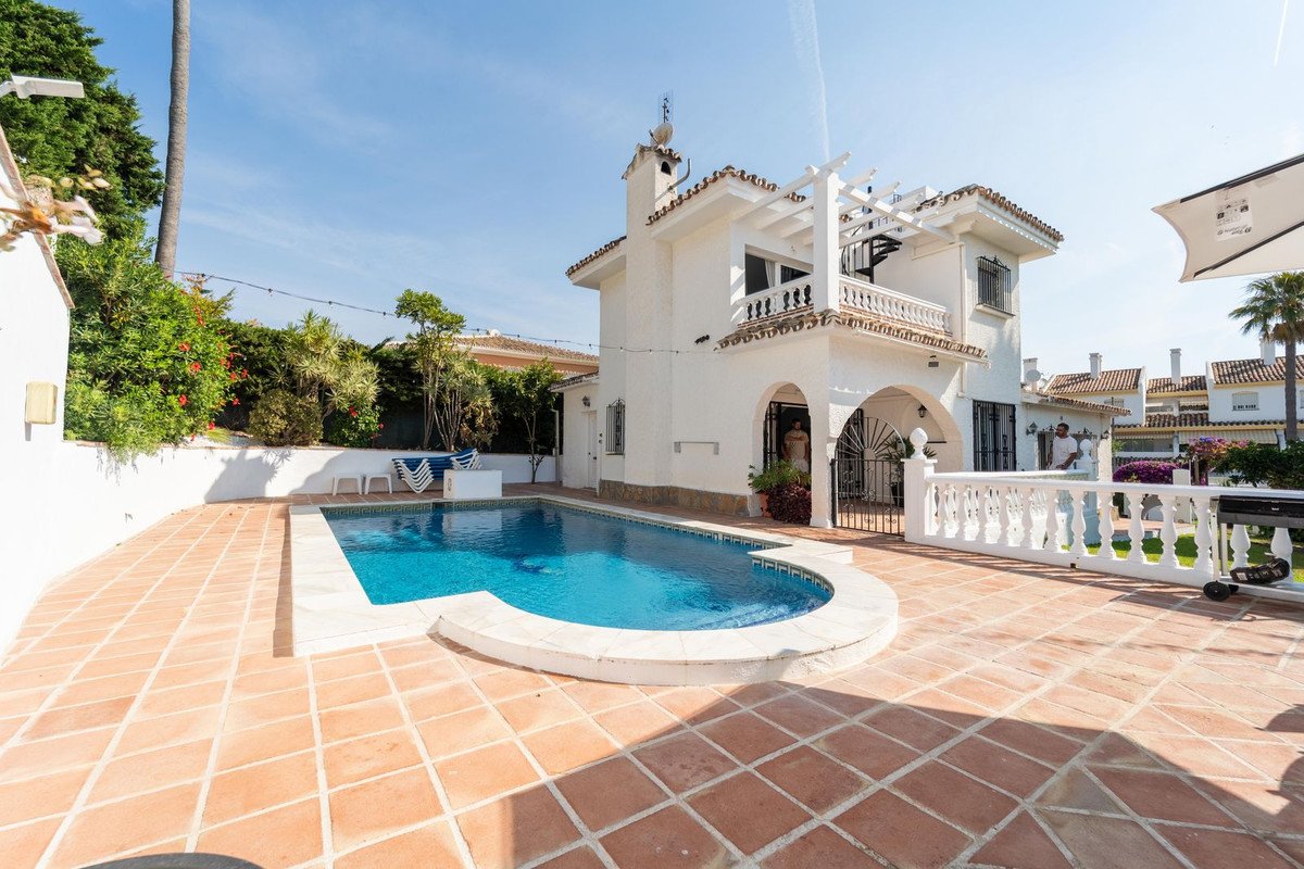 3 Bed Detached Villa in Calahonda