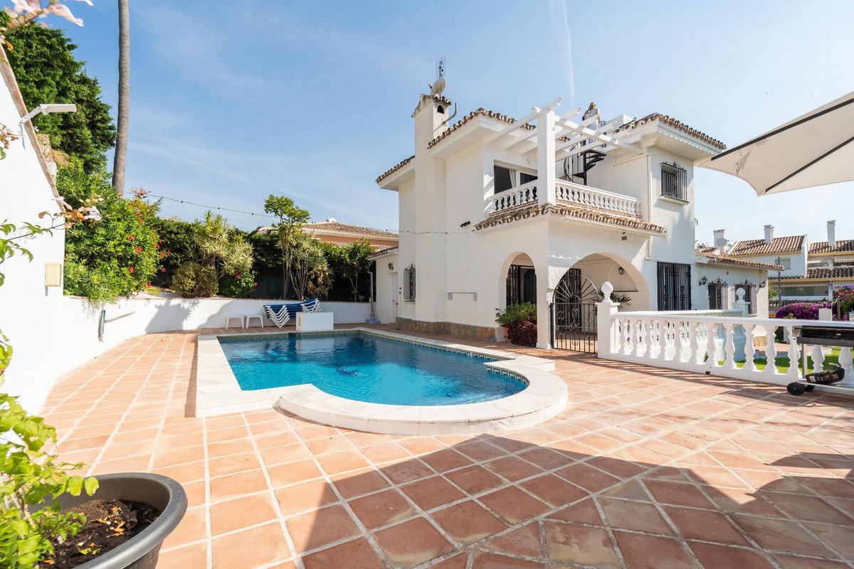 3 Bed Detached Villa in Calahonda