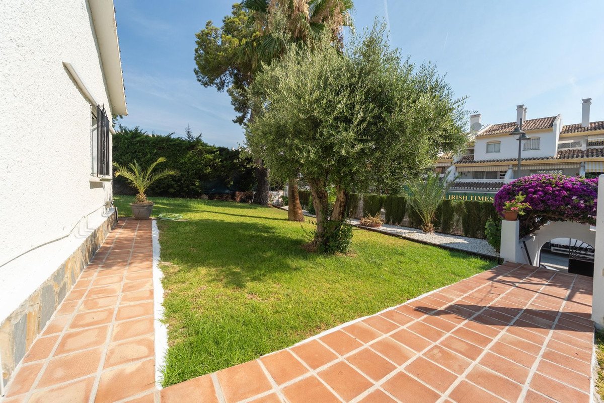 3 Bed Detached Villa in Calahonda