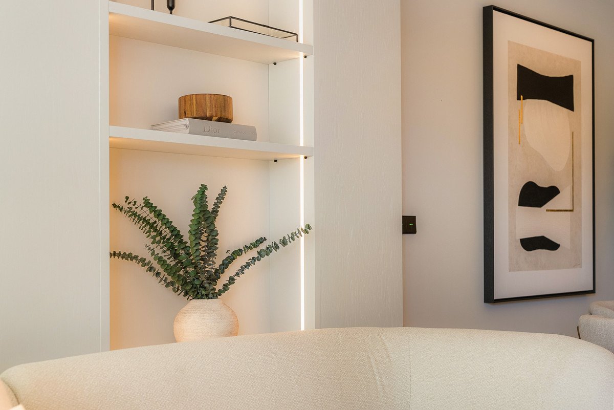 3 Bed Middle Floor Apartment in The Golden Mile