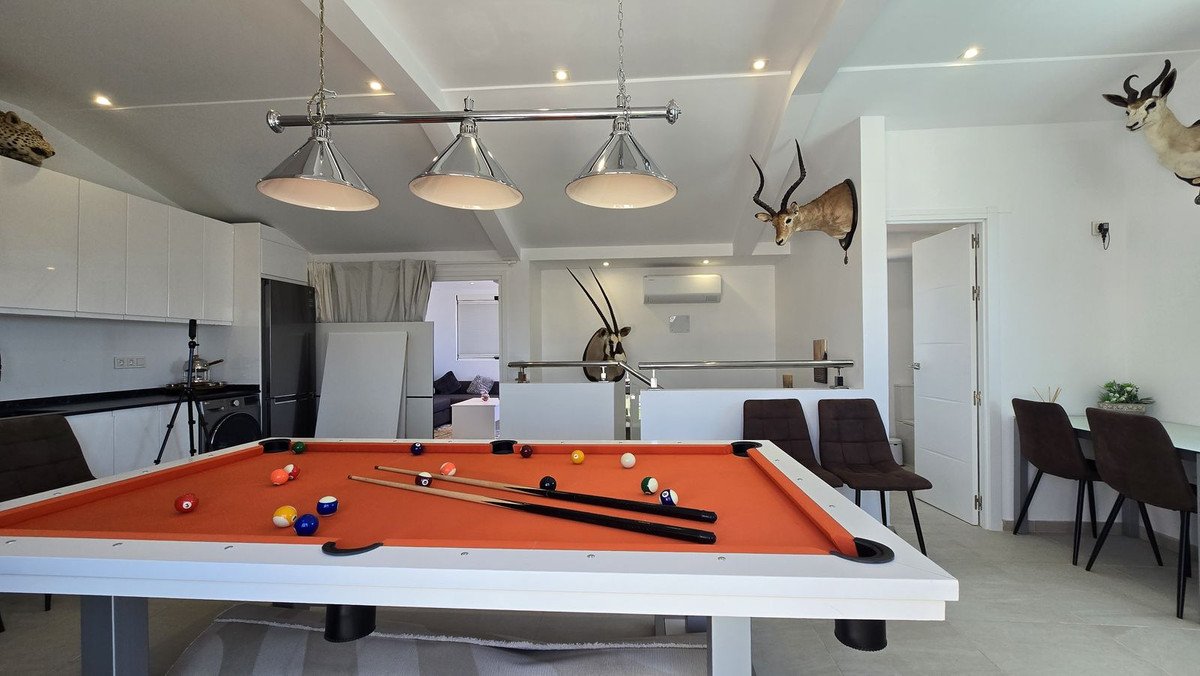 4 Bed Penthouse Duplex in San Pedro de Alcántara