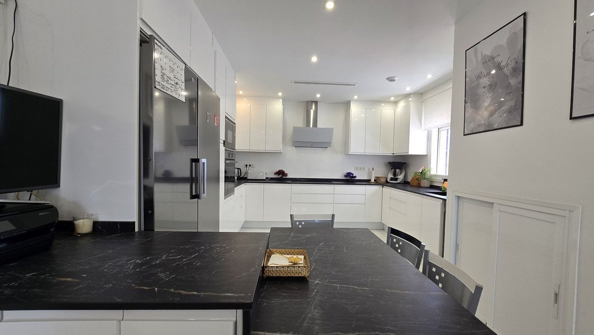 4 Bed Penthouse Duplex in San Pedro de Alcántara