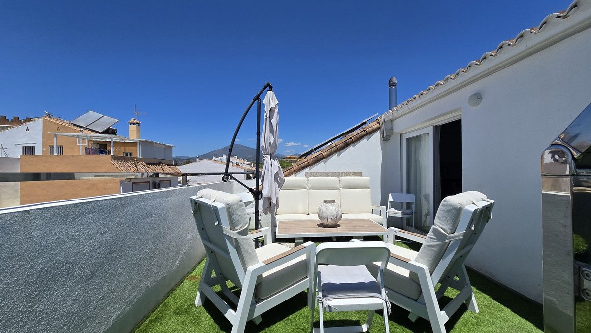4 Bed Penthouse Duplex in San Pedro de Alcántara