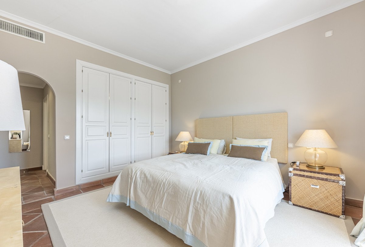 4 Bed Townhouse in Benahavís