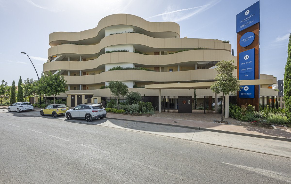 3 Bed Ground Floor Apartment in Fuengirola