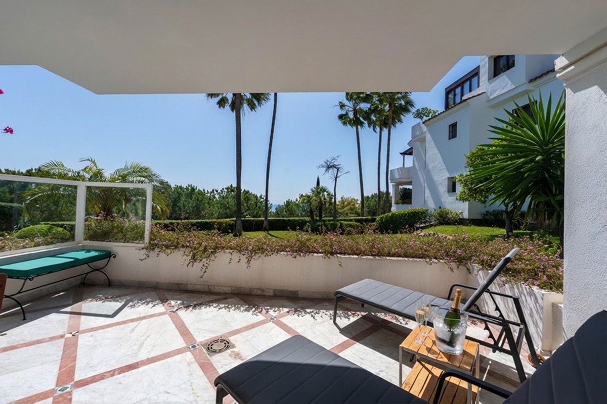 3 Bed Ground Floor Apartment in The Golden Mile