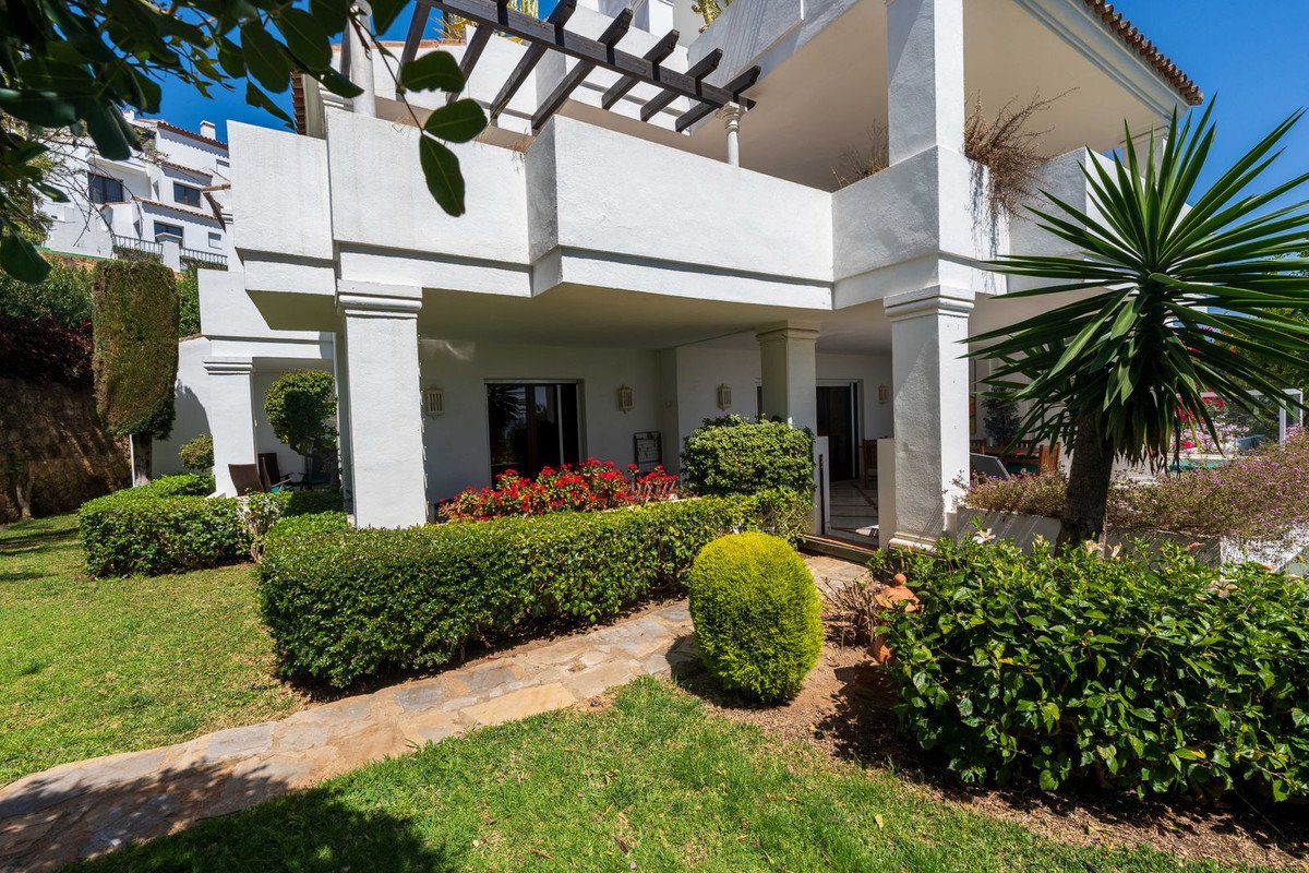 3 Bed Ground Floor Apartment in The Golden Mile