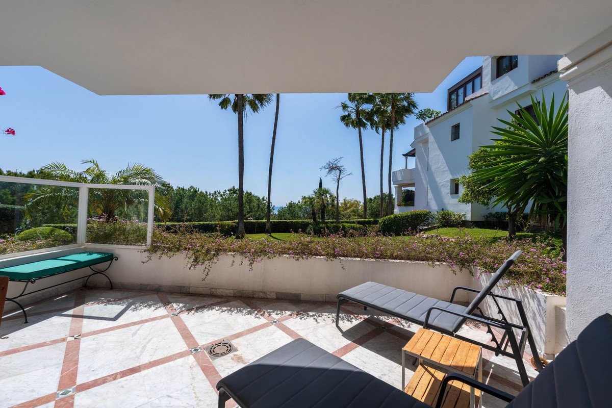 3 Bed Ground Floor Apartment in The Golden Mile