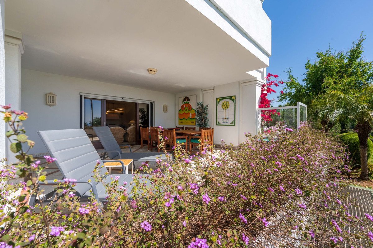 3 Bed Ground Floor Apartment in The Golden Mile