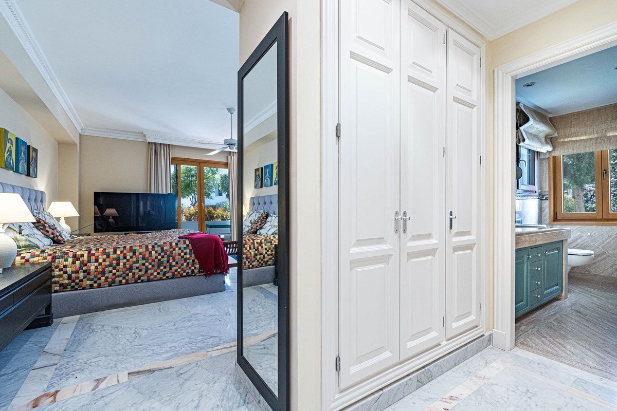 3 Bed Ground Floor Apartment in The Golden Mile