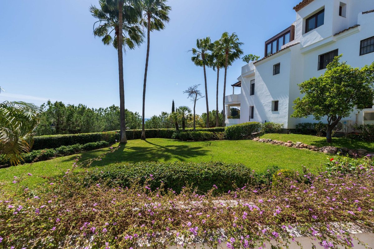 3 Bed Ground Floor Apartment in The Golden Mile