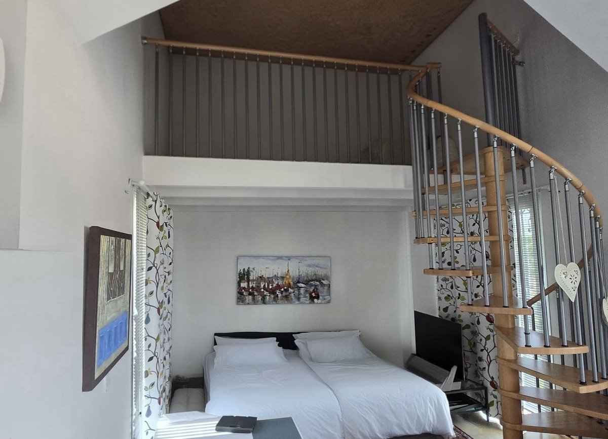 5 Bed Townhouse in The Golden Mile