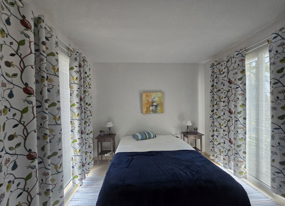 5 Bed Townhouse in The Golden Mile