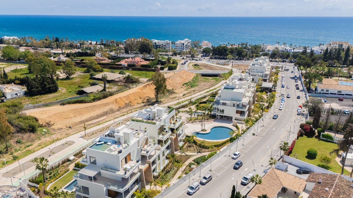 3 Bed Penthouse Duplex in Puerto Banús