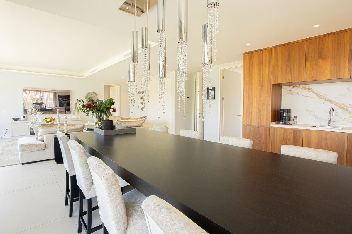 3 Bed Penthouse Duplex in Puerto Banús
