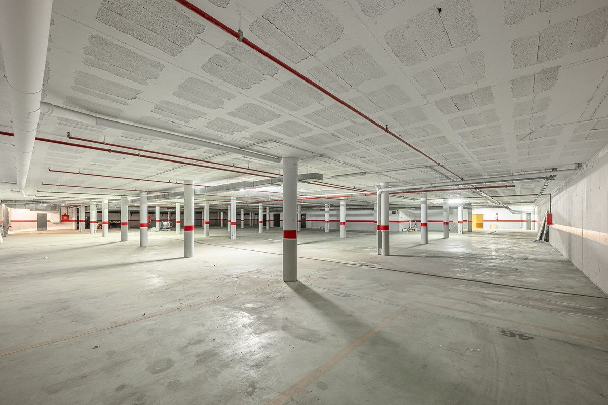 36 Bed Building in El Paraiso