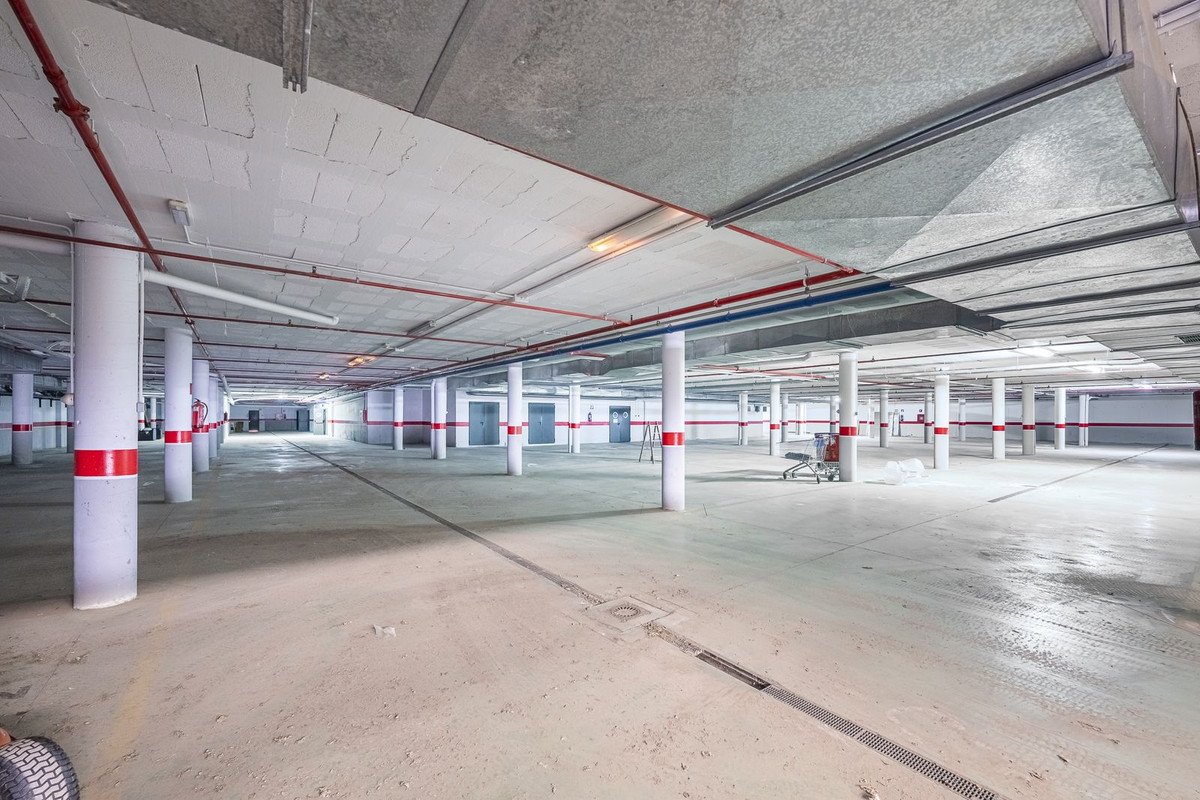 36 Bed Building in El Paraiso