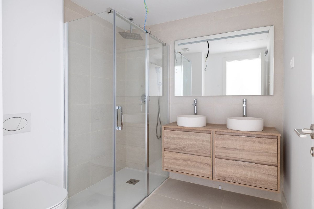 3 Bed Ground Floor Apartment in Higueron