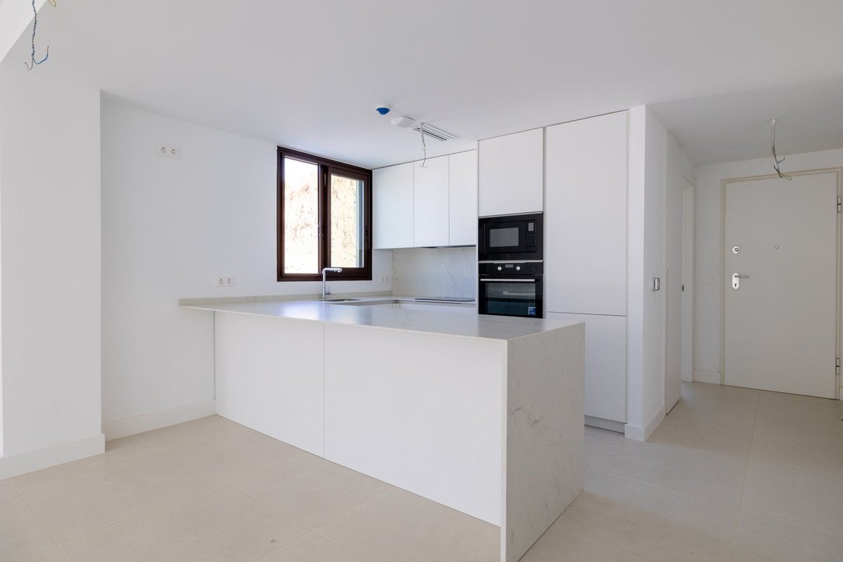 3 Bed Ground Floor Apartment in Higueron