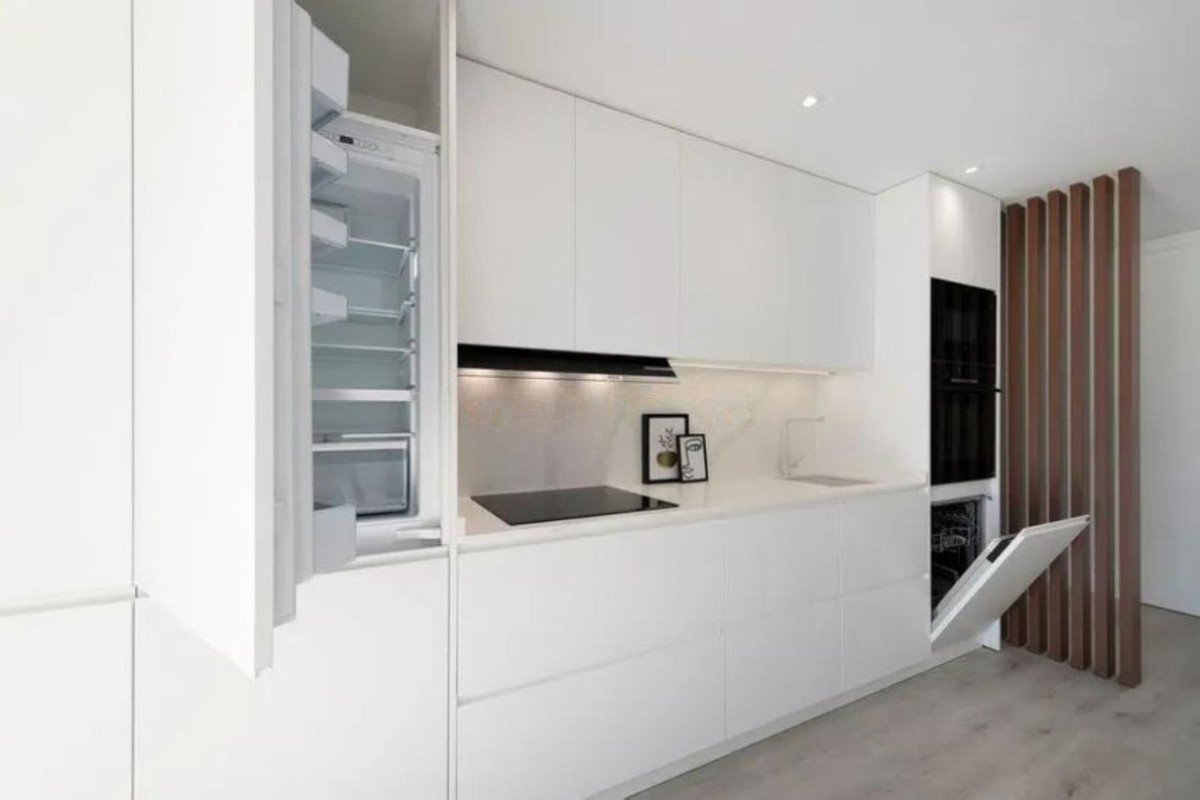 3 Bed Middle Floor Apartment in Puerto Banús
