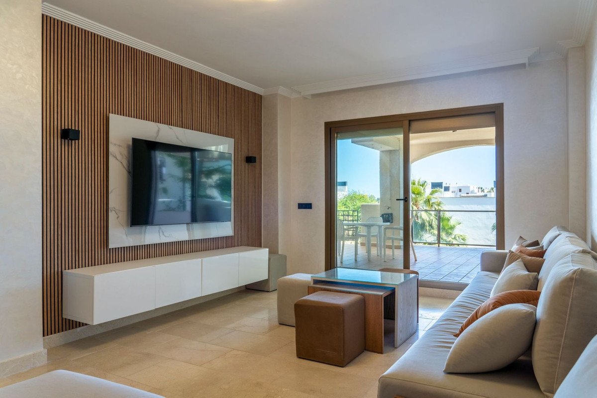 3 Bed Ground Floor Apartment in Estepona