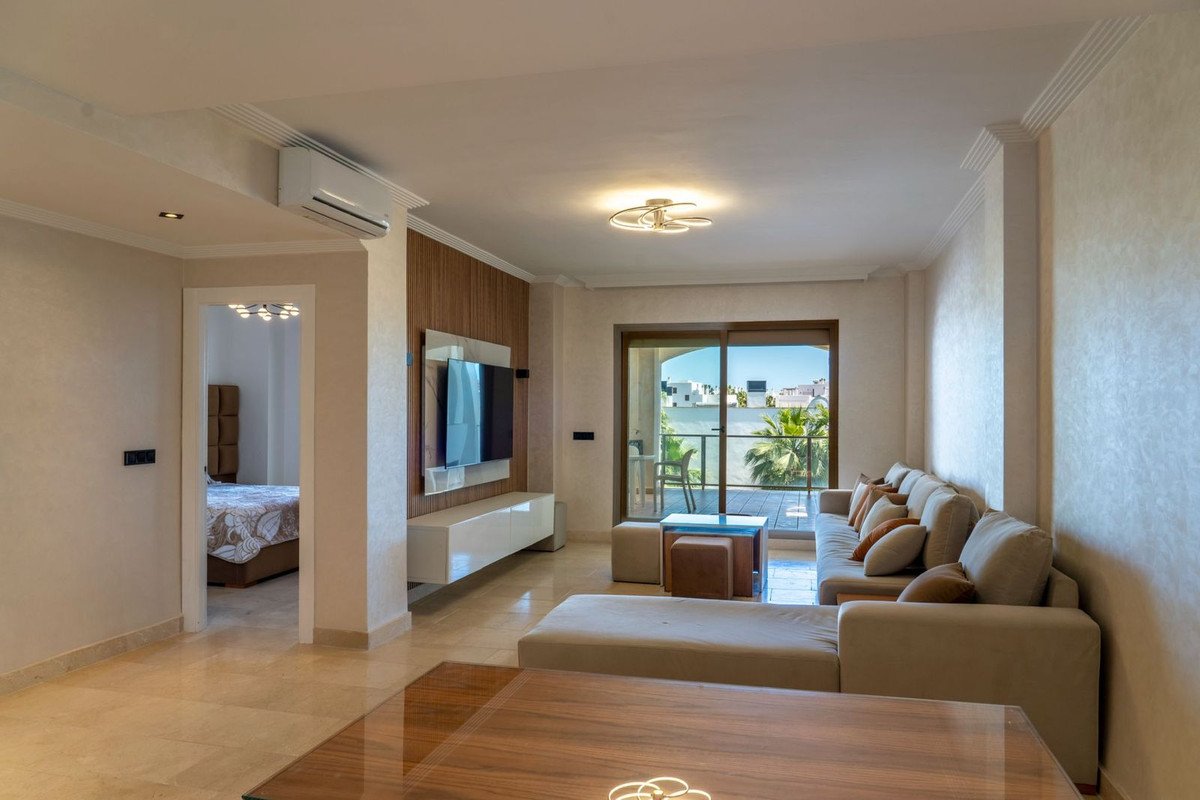 3 Bed Ground Floor Apartment in Estepona