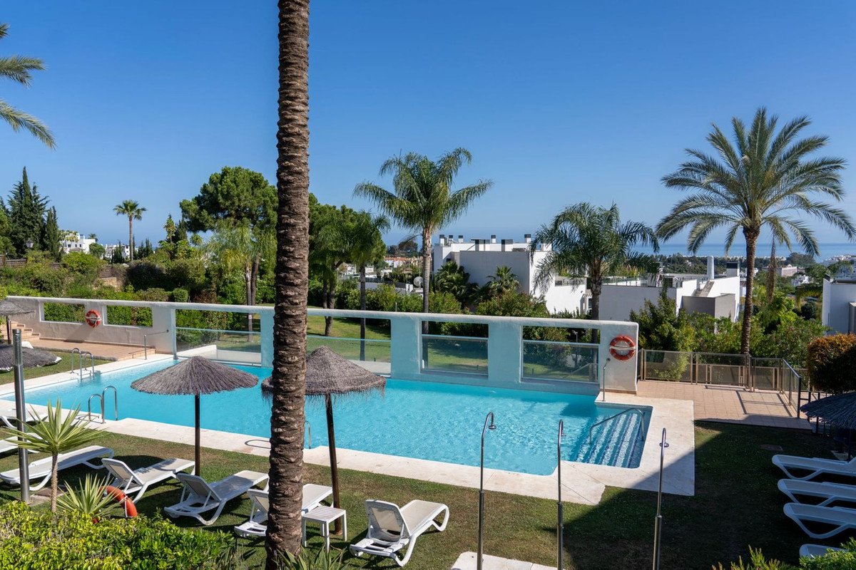3 Bed Ground Floor Apartment in Estepona