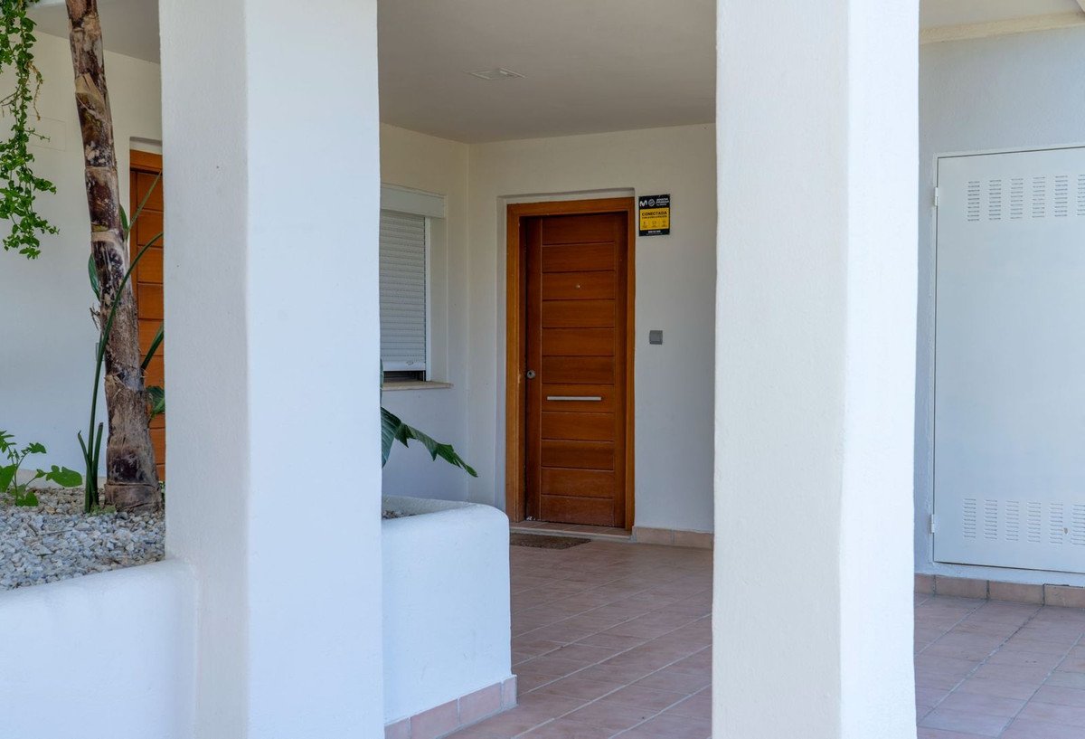 3 Bed Ground Floor Apartment in Estepona