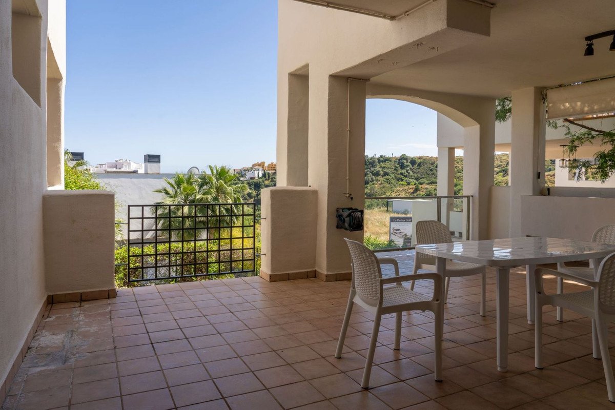 3 Bed Ground Floor Apartment in Estepona