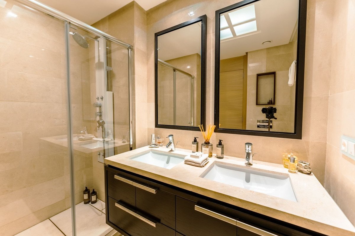 3 Bed Middle Floor Apartment in La Quinta