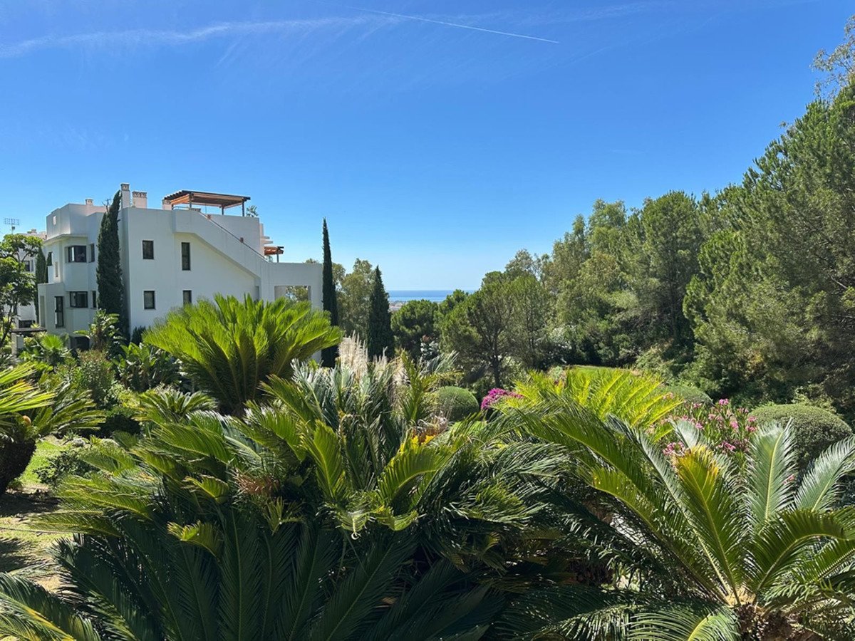 3 Bed Middle Floor Apartment in La Quinta