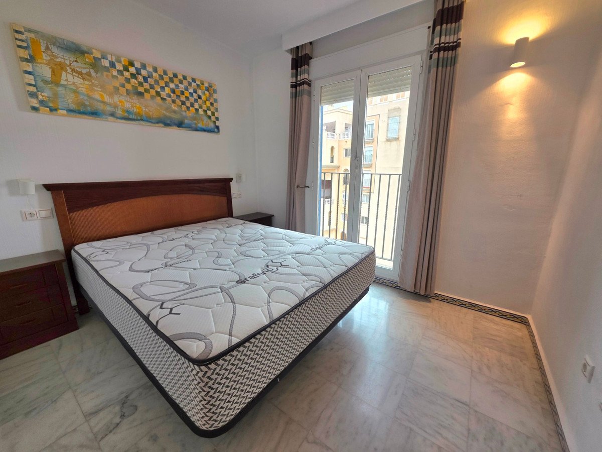 2 Bed Middle Floor Apartment in Torrevieja