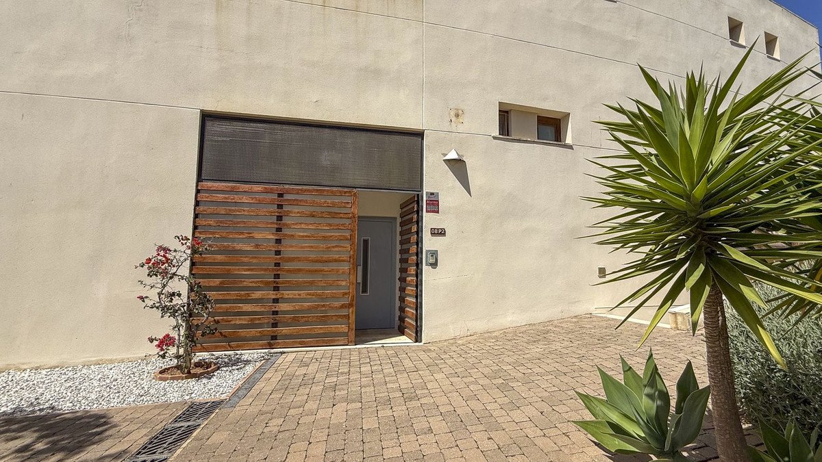 3 Bed Penthouse in Altos de los Monteros