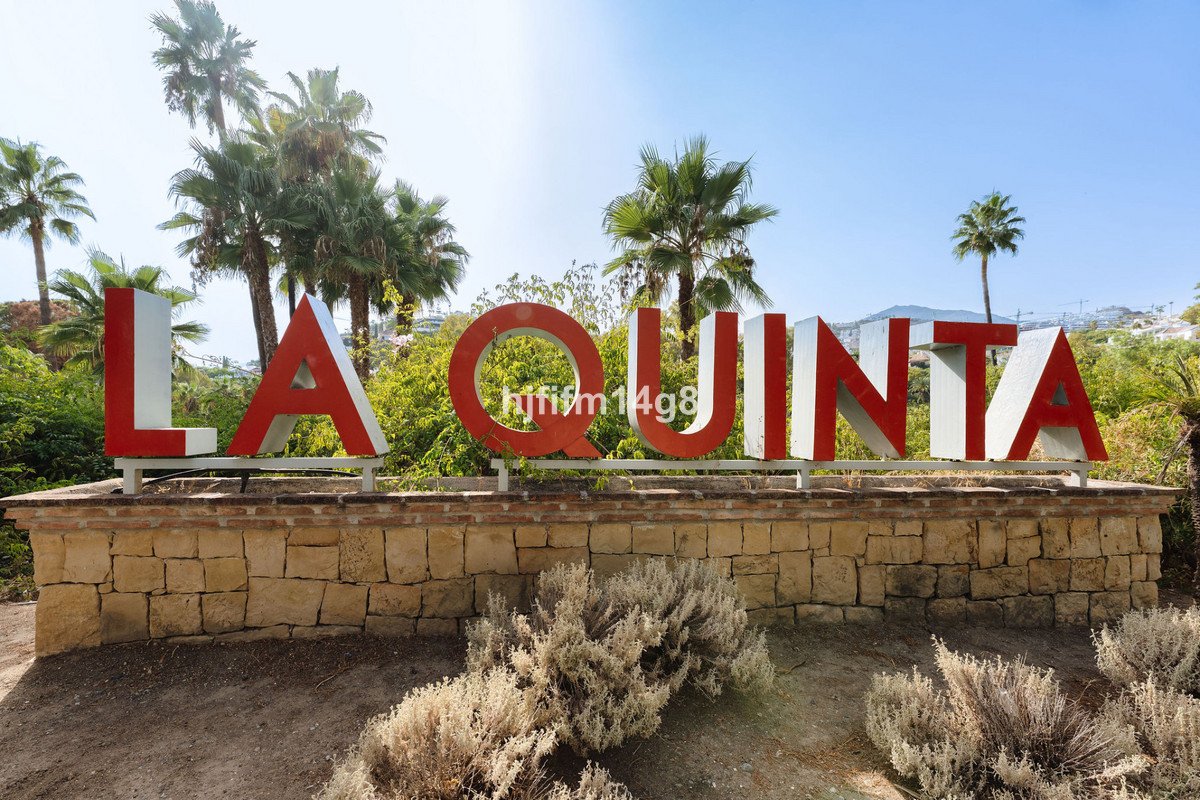 3 Bed Penthouse Duplex in La Quinta