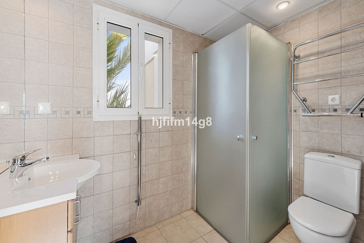 3 Bed Penthouse Duplex in La Quinta
