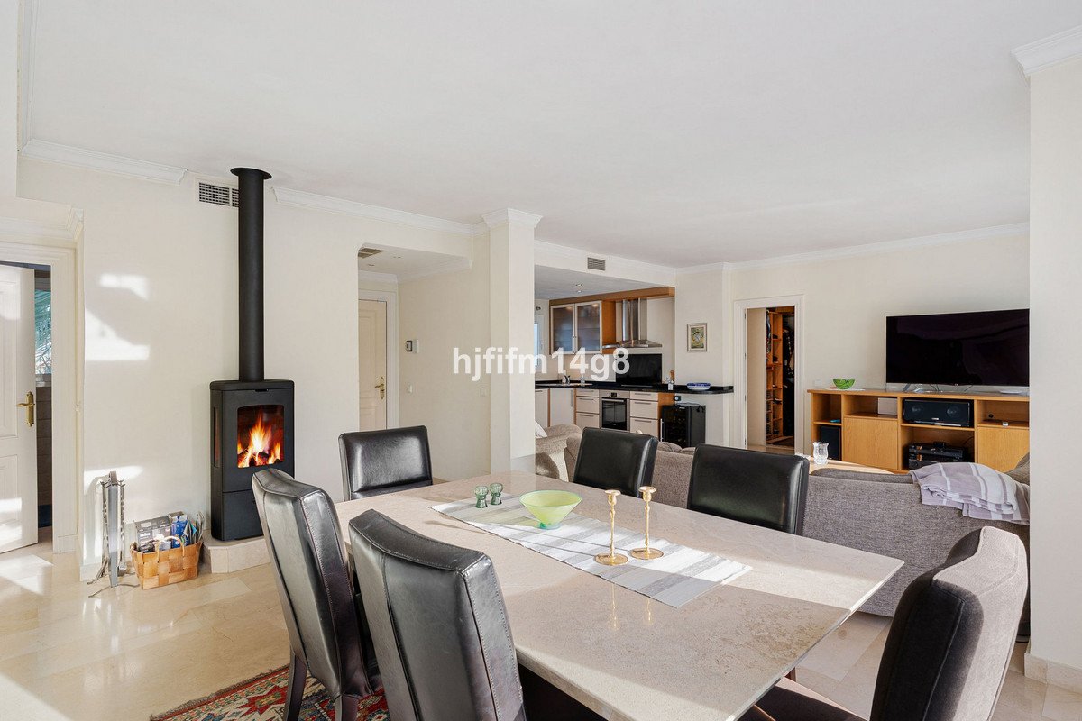 3 Bed Penthouse Duplex in La Quinta