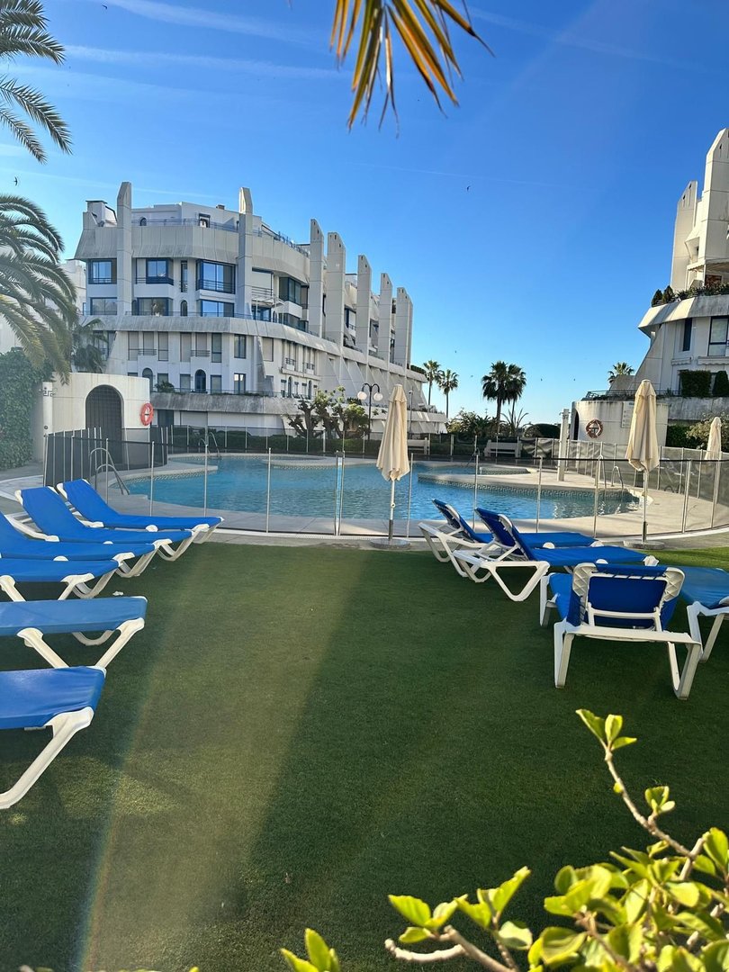 3 Bed Middle Floor Apartment in Marbella