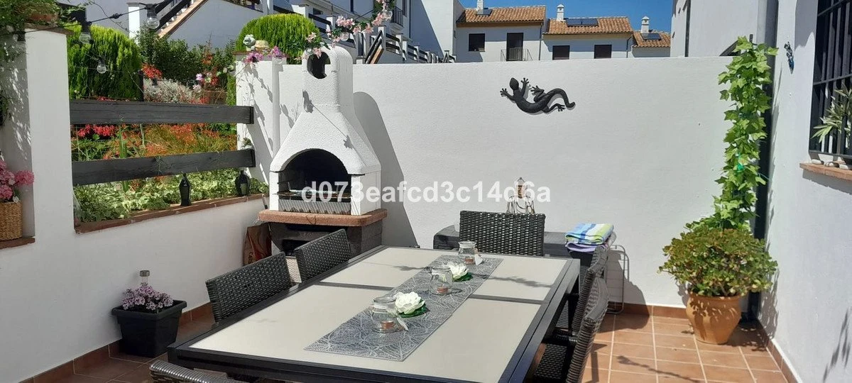 3 Bed Townhouse in Montejaque