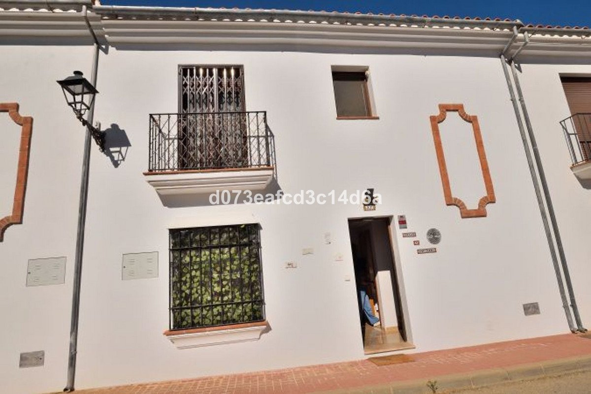 3 Bed Townhouse in Montejaque