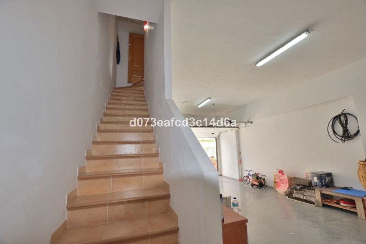 3 Bed Townhouse in Benaoján