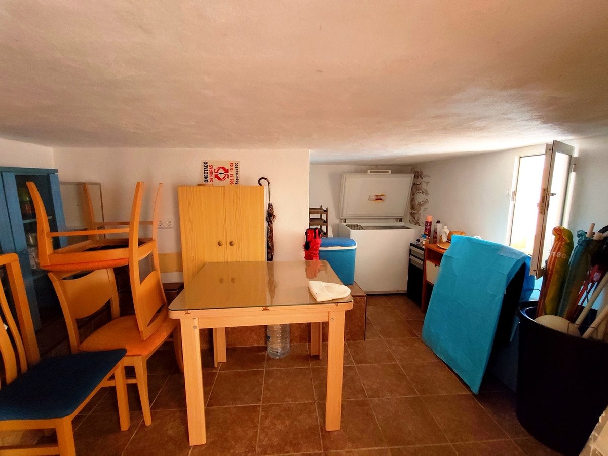 6 Bed Townhouse in Los Altos