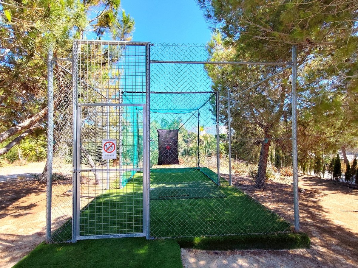 6 Bed Townhouse in Los Altos