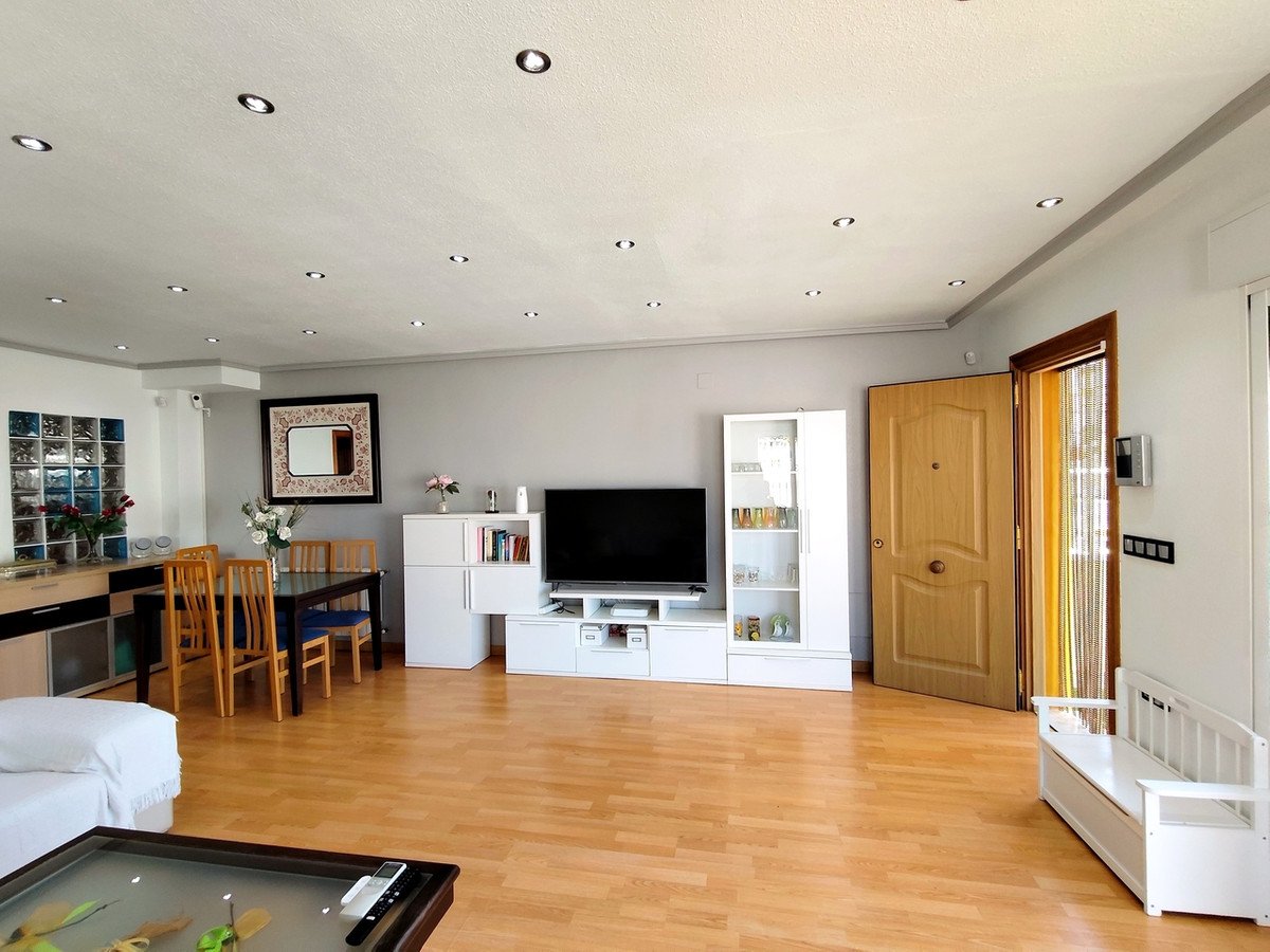 6 Bed Townhouse in Los Altos