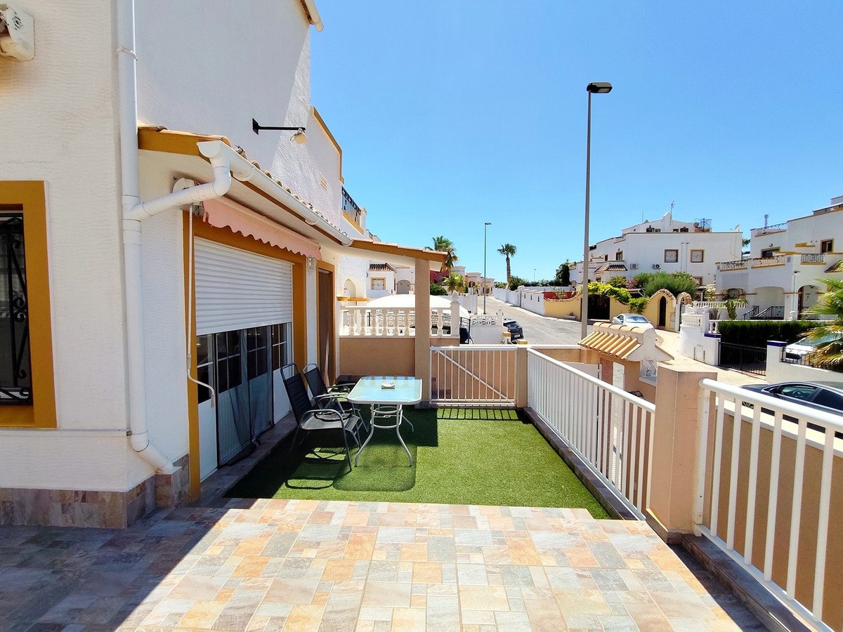 6 Bed Townhouse in Los Altos