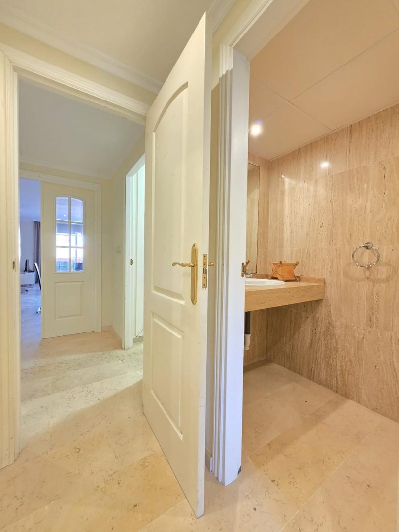 3 Bed Ground Floor Apartment in Elviria