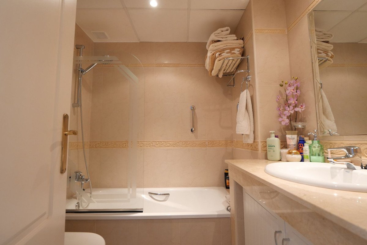 2 Bed Semi-Detached House in Cabopino