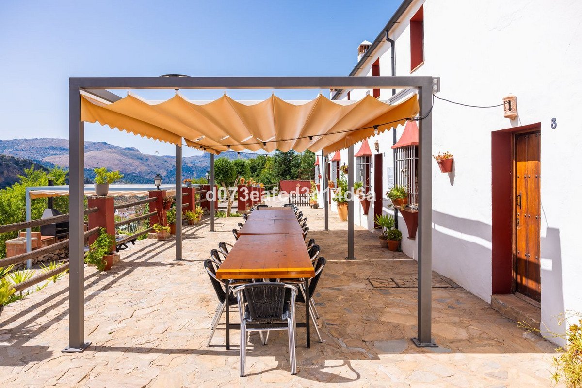Commercial in Montejaque