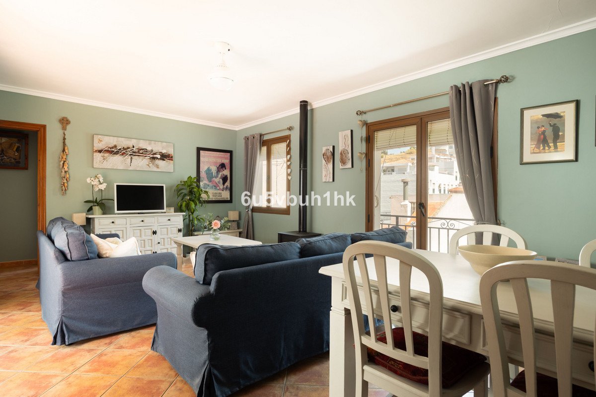 4 Bed Townhouse in La Herradura
