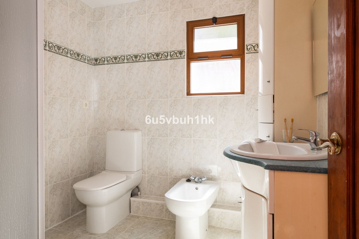 4 Bed Townhouse in La Herradura